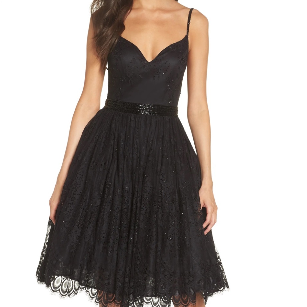 Mac Duggal fit and flare black cocktail dress size 4